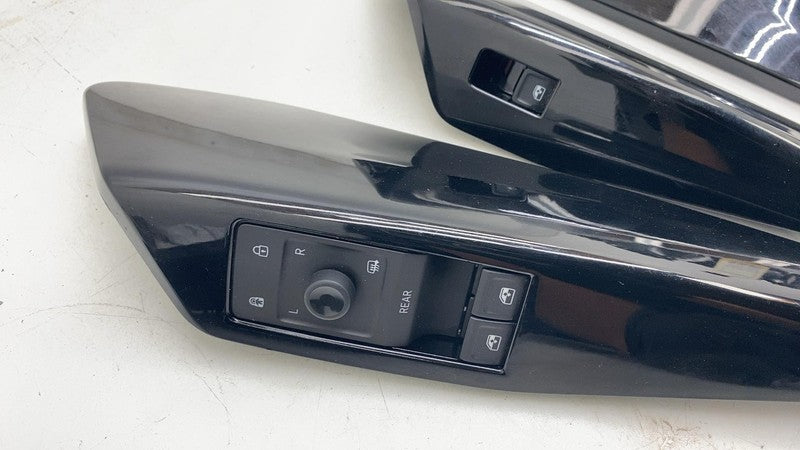 ⭕2021-2023 Volkswagen ID.4 Front & Rear Left & Right Door Panel Trim Cover Black