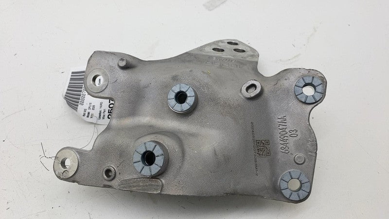 68449047AA ⭕ 2025 Ram 1500 Front Right Lower Engine Motor Mount Support Bracket 68449047AA