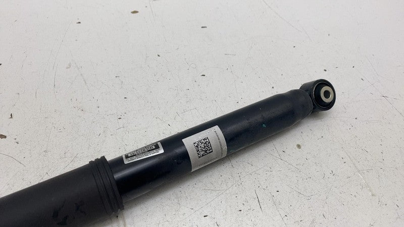 ⭕2022-2023 Polestar Polestar 2 Rear Passenger Side Shock Absorber Righ