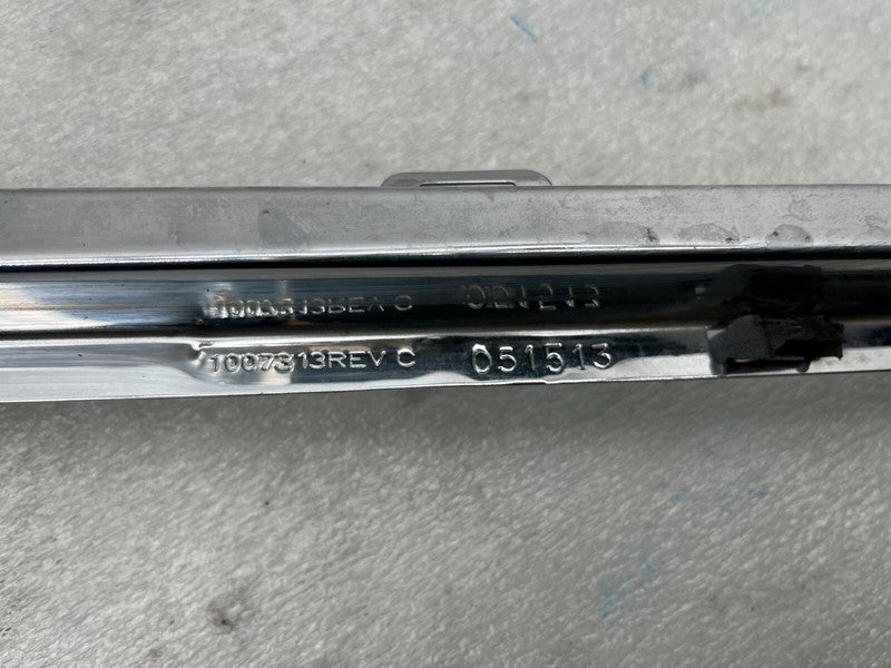 1007313 00 C ⭕12-15 Tesla Model S Rocker Panel Bright Molding Sill Right (Metal) 1007313-00-C