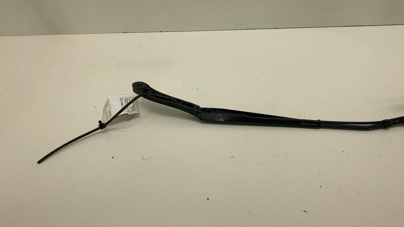 ⭕2020-2023 Tesla Model Y Front Passenger Side Windshield Wiper Arm & Blade Right