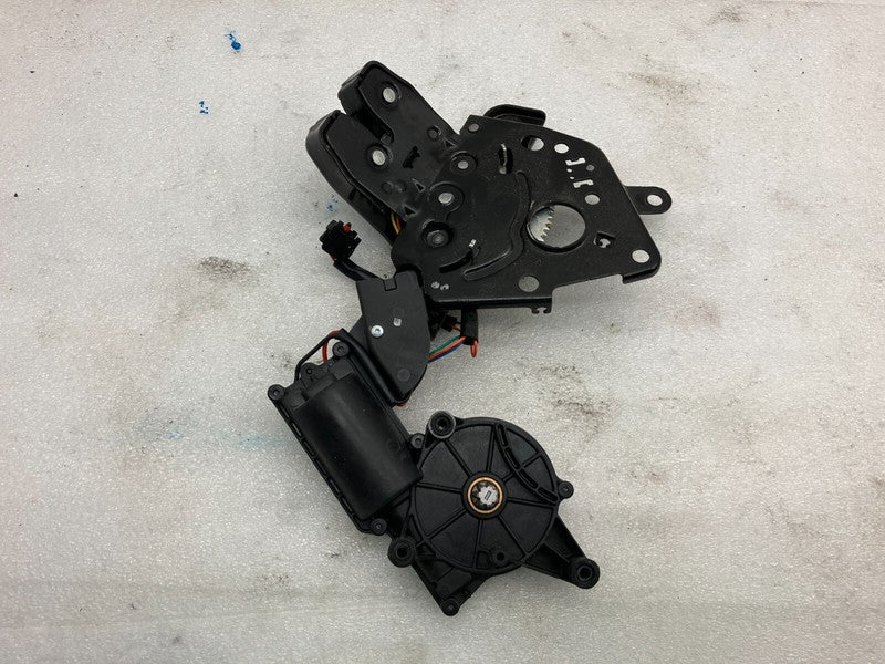 150060400B ⭕17-23 Model 3 Y Rear Liftgate Tailgate Decklid Lock Latch Actuator 1500604-00-B