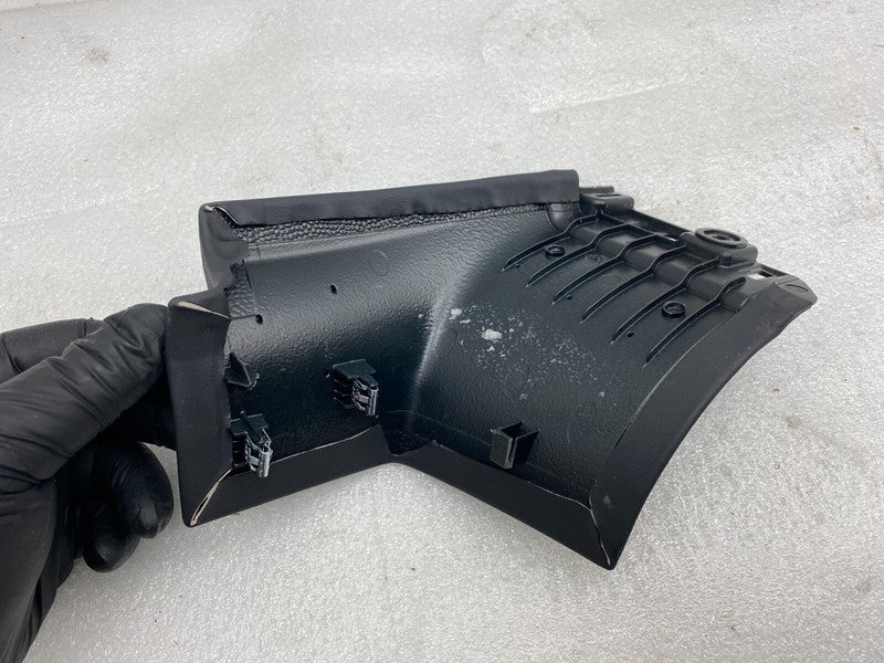 105037500D ⭕16-20 Tesla Model X Rear Passenger Side Door Sill Trim Cover Right 1050375-00-D