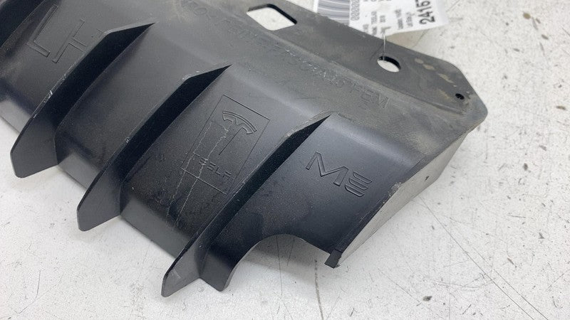 1084169 00 B 2017-2023 Tesla Model 3 M3 Front Bumper End Carrier Upper Left Bracket Support
