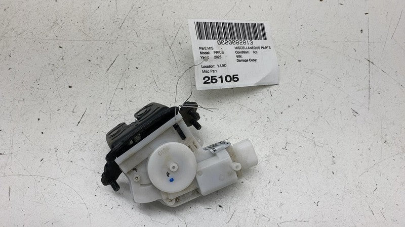 69350 42090 ⭕ 23-25 Toyota Prius Rear Tailgate Trunk Decklid Lock Actuator Motor 69350-42090