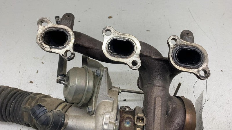 ⭕ 14-24 Maserati Ghibli Right Turbocharger Manifold Air Cleaner Duct I