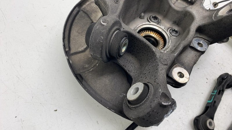 ⭕ 17-20 BMW 540i Rear Left Spindle Knuckle Hub w/ Control Arm SET LH R