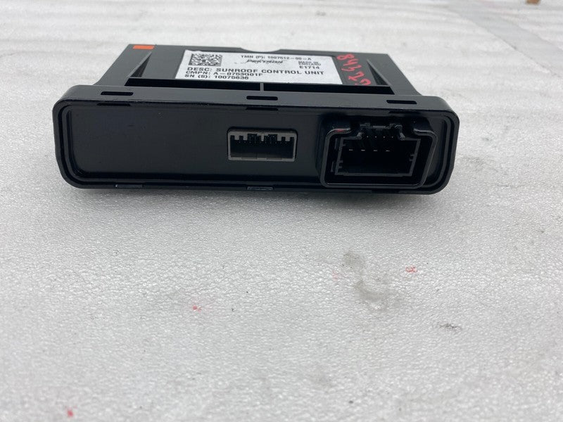 100751200A ⭕ 12-20 Tesla Model S Sunroof Controller Moon Roof Control Module 1007512-00-A