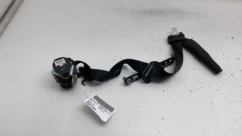 634208200 ⭕17-20 Maserati Levante Front Passenger Side Seat Belt Retractor Right 634208200