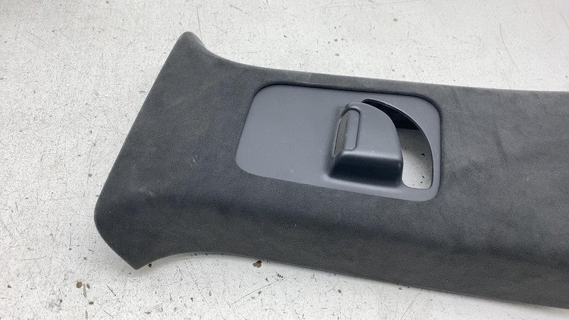 PT00427866 2022-2024 Rivian R1T R1S Driver Side B-Pillar Upper Trim Cover Panel Left Black