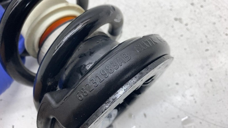 68231983AB 2017-2024 Chrysler Pacifica Rear Right Suspension Coil Spring Jounce Bumper FWD