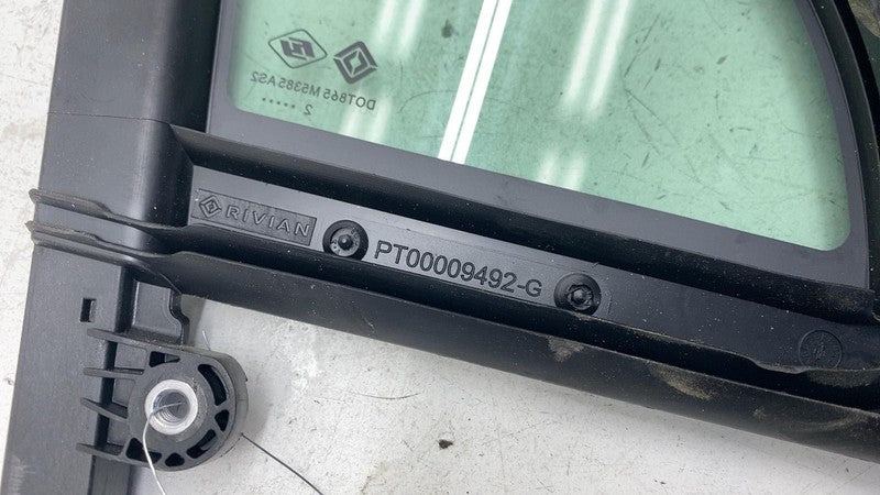 ⭕22-25 Rivian R1S Front Left Door Corner Quarter Fixed Glass Window PT