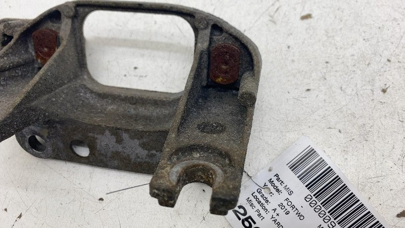 ⭕ 2019 Smart EQ Fortwo Engine Mounting Support Bracket Mount Assembly