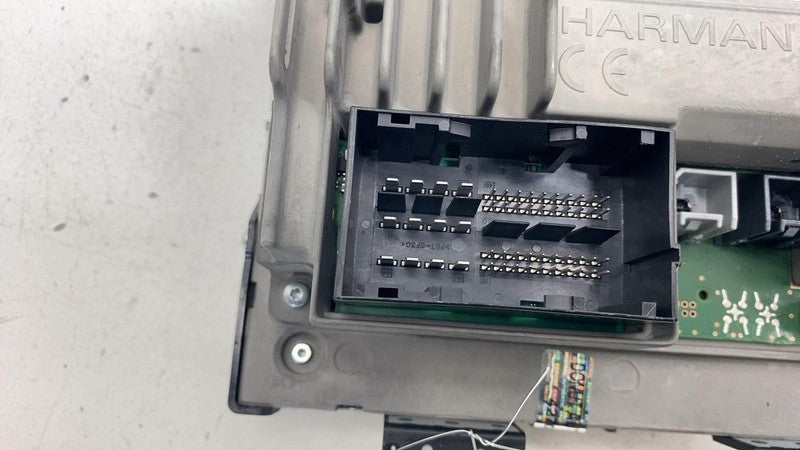 ⭕ 2017-2022 Maserati Levante Radio Display Screen Monitor and Receiver