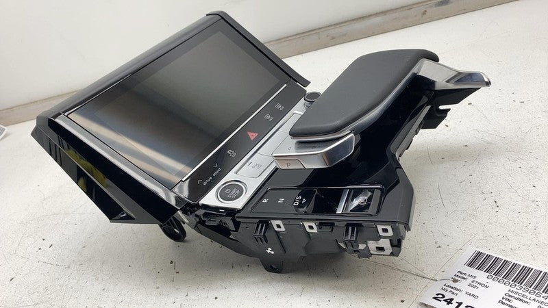 ⭕ 19-22 Audi E-Tron Front Console Monitor w/ Transmission Shifter & Cover Plate