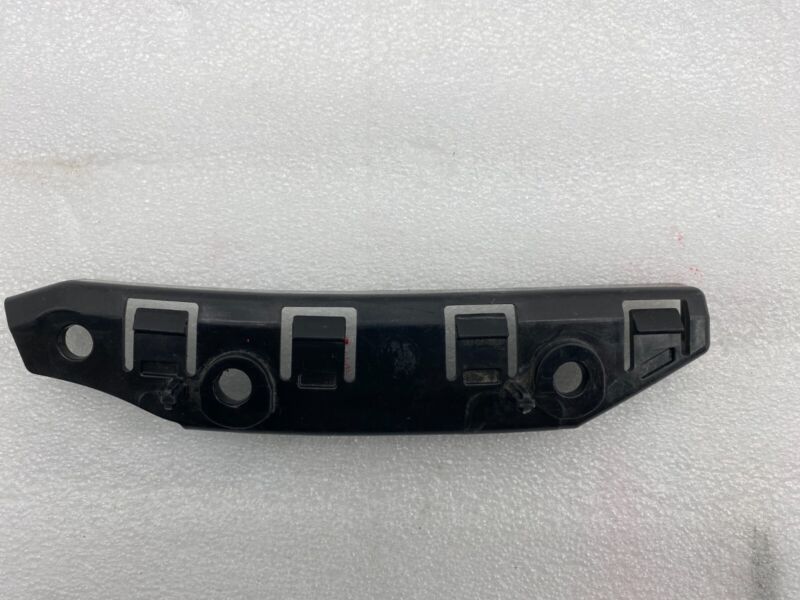 2017-2023 Tesla Model 3 Front Left Fender to Bumper Bracket Support 1084181-00-C