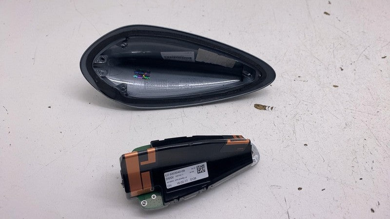 ⭕ 2017-2022 BMW 540i Roof Exterior Shark Fin Antenna Cap Cover Assy 68
