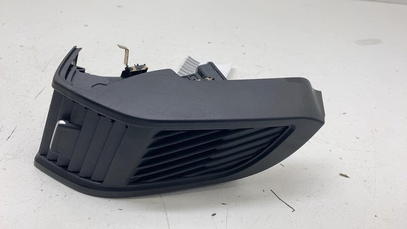 9283003 ⭕ 14-21 BMW i3 I01 Front Passenger Side Dash A/C Air Vent Grille Right 9283003