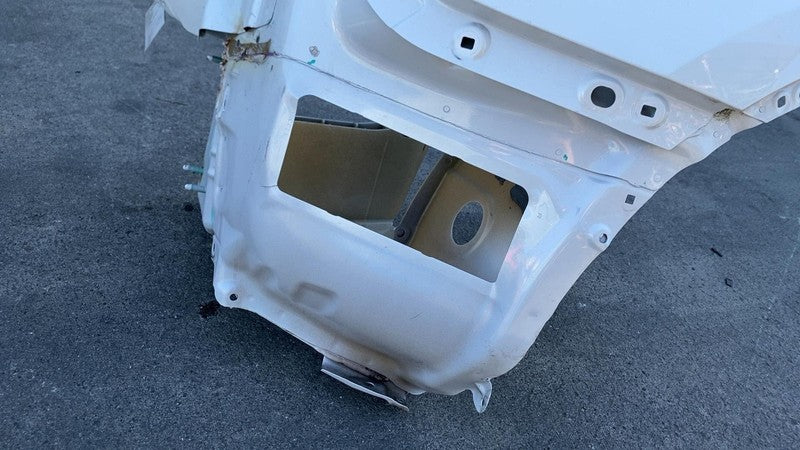 ⭕ 2020-2024 Tesla Model Y Rear Right Trunk Quarter Panel Cutout RH White - PPSW