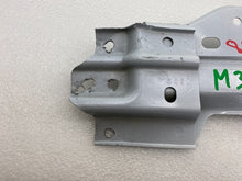 ⭕ 17-23 Model 3 Front Driver Side Fender Mount Support Bracket Left 1092304-00-B