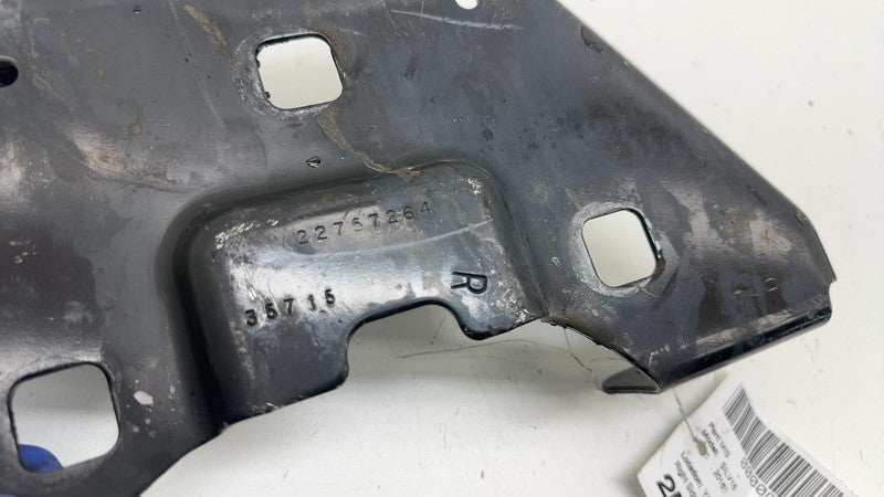 ⭕14-18 Chevy Silverado 1500 Front Right Side Bumper Inner Bracket Moun