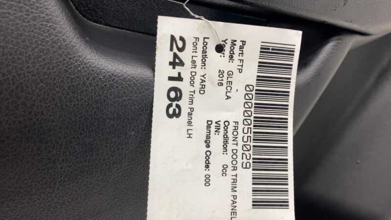 2016-2019 Mercedes-Benz GLE350 Front Driver Side Door Panel Trim Cover Left LH