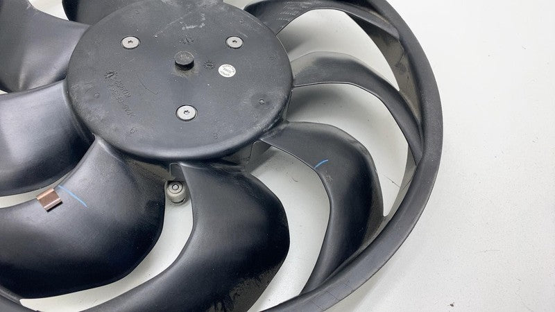 KD954002 2017-2020 Tesla Model 3 Radiator Cooling Fan Blade and Motor Assembly KD954002