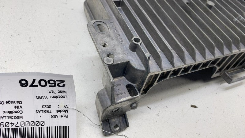 158399110D ⭕ 21-23 Tesla Model 3 Y Front Vehicle Electronic Controller Module 1583991-10-D