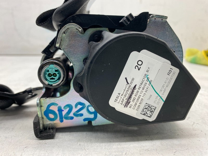 1081281-01-D ⭕17-23 Tesla Model 3 Rear Left or Right 2nd Row Seat Belt Retractor 1081281-91-D