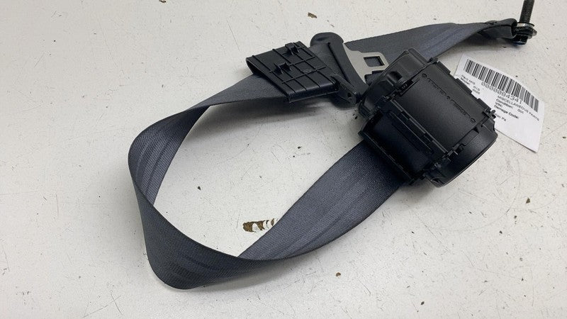 PT00003684D ⭕ 2025 Rivian R1S Rear Left Side 2rd Row Seat Belt Retractor Black PT00003684-D