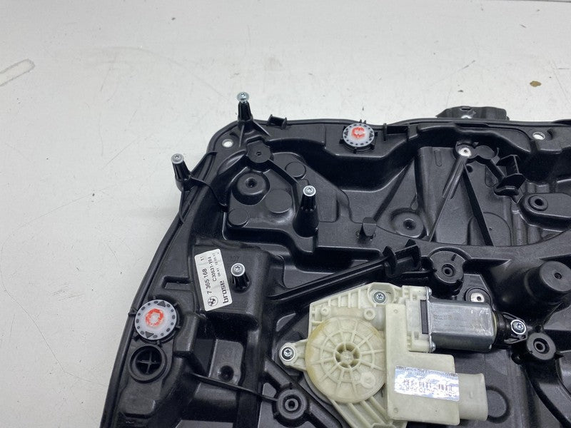⭕ 2017-2020 BMW 540i Rear Right Window Regulator w/ Motor & Carrier C3