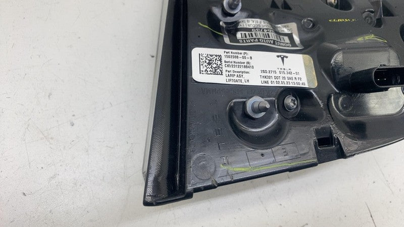 ⭕ 20-24 Tesla Model Y Rear Left Inner Taillight LED Tail Lamp 4-Pin 15