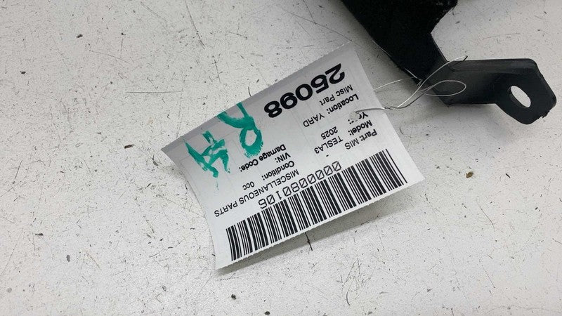 ⭕ 2024-2025 Tesla Model 3 Passenger Side A-Pillar Lower Trim Right 173