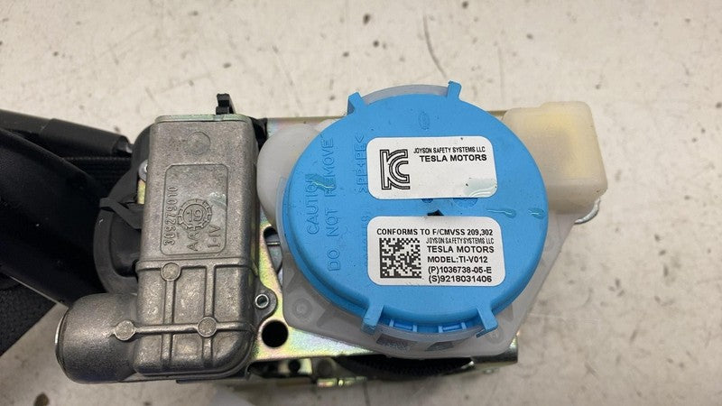 ⭕ 2016-2020 Tesla Model X Front Left 1st Row Seat Belt & Retractor 103