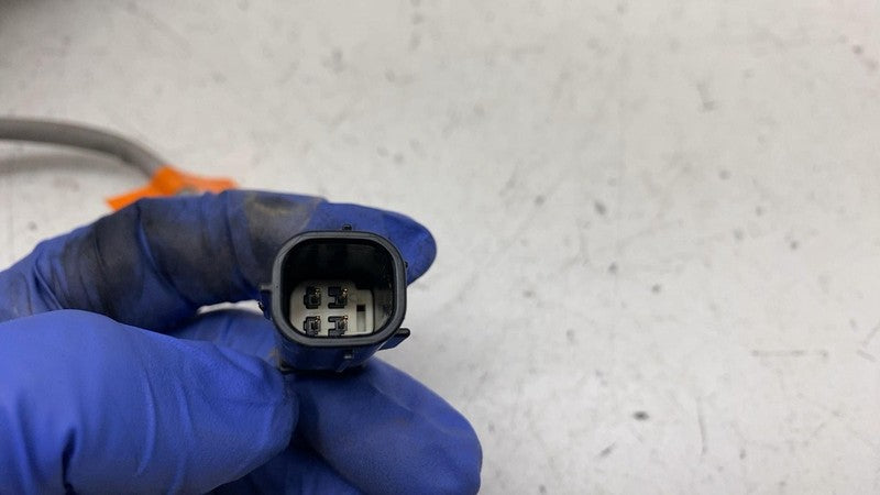 ⭕ 2023-2024 Toyota Prius 2.0L Exhaust Manifold w/ Heat Shield Assembly