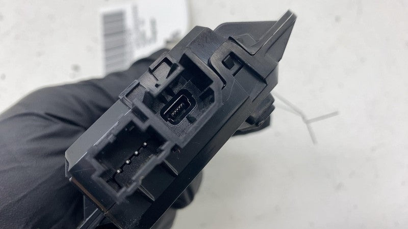 ⭕ 17-23 Model 3 Center Console Front USB Hub Charger Control Module 10