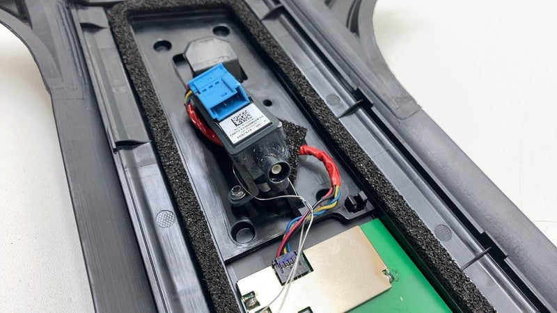 ⭕ 20-23 Model Y Left Exterior B-Pillar Applique Glass Trim LH AP3 1506