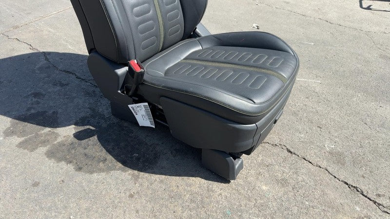 ⭕22-25 Rivian R1T R1S Front Driver Side 1st Row Seat Black Mountain Leather Left