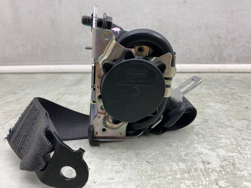 1081281 01 E ⭕17-23 Tesla Model 3 Rear Left or Right 2nd Row Seat Belt Retractor 1081281-01-E