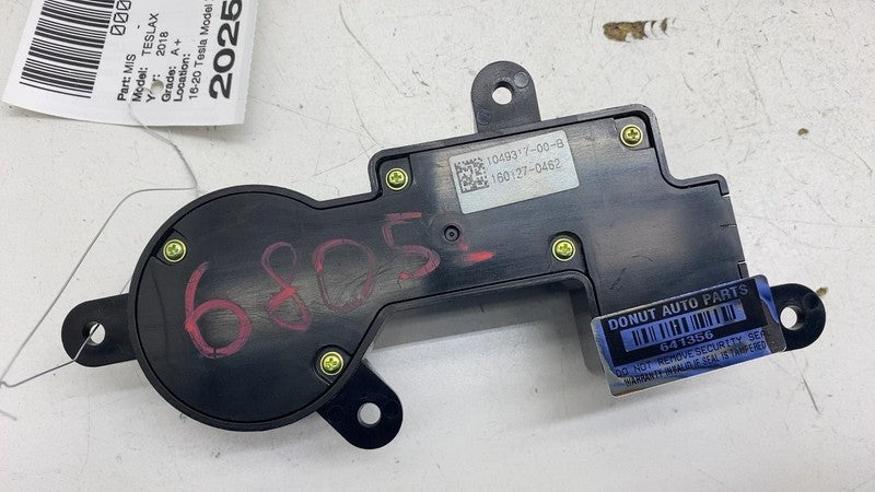 ⭕ 2016-2020 Tesla Model X Front Left 1st Row Seat Control Switch LH 10