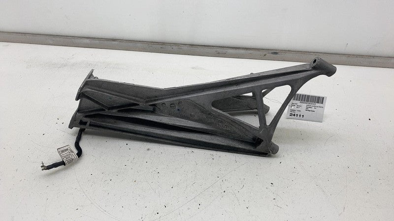 6878936 ⭕ 2014-2021 BMW i3 Gear Box Unit Mount Support Bracket Assembly OEM Used 6878936