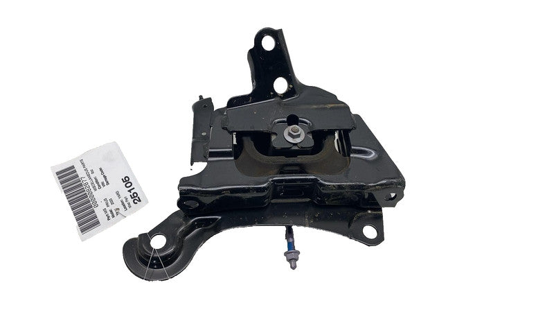 ⭕ 2023-2024 Toyota Prius Driver Side Engine Motor Mount Bracket Insulator Left