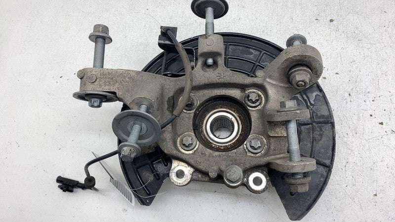 ⭕ 2017-2020 Maserati Levante Rear Driver Side Spindle Knuckle Assy Lef