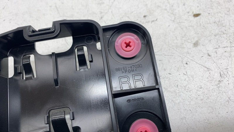 ⭕23-24 Toyota Prius Rear Right Bind Spot Radar Unit Sensor Bracket 881