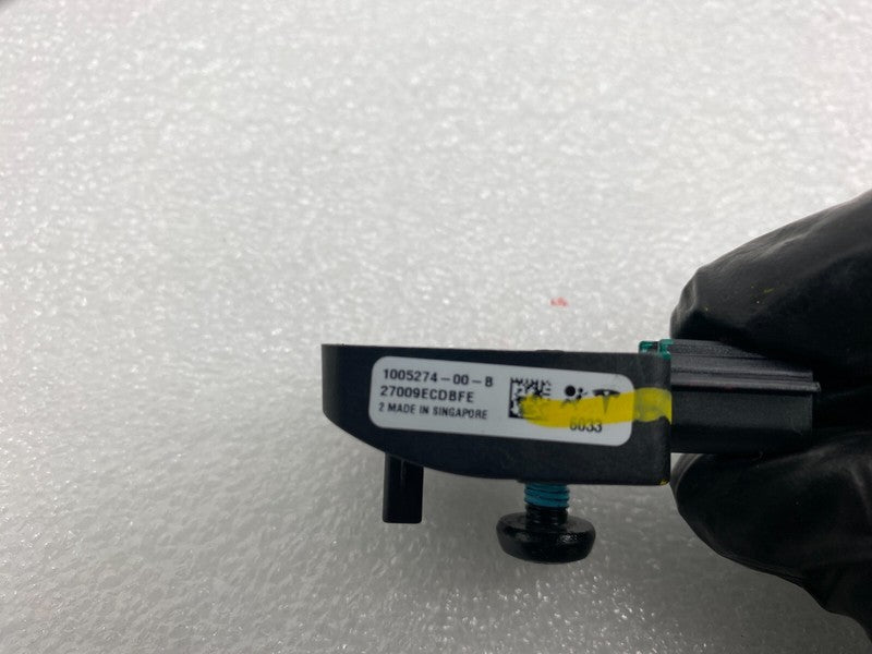 100527400B ⭕12-20 Model S Front Left or Right Acceleration Crash Impact Sensor 1005274-00-B