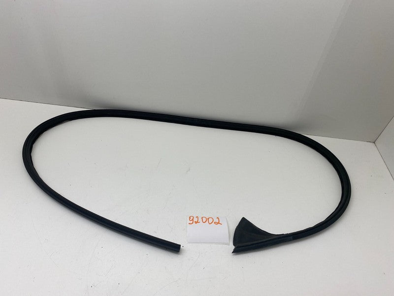 ⭕ 2020-2024 Tesla Model Y Passenger Side Body Header Seal Right RH 149