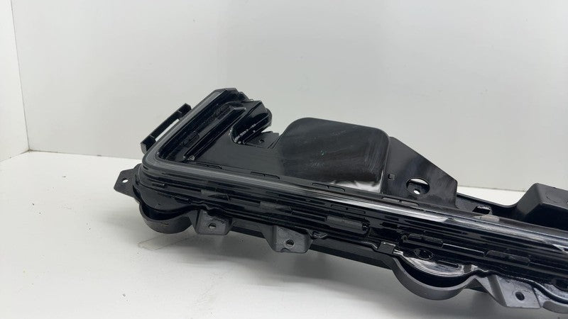 ⭕ 2024-2025 Acura ZDX Front Driver Left Light Bar Decorative Lamp 8567