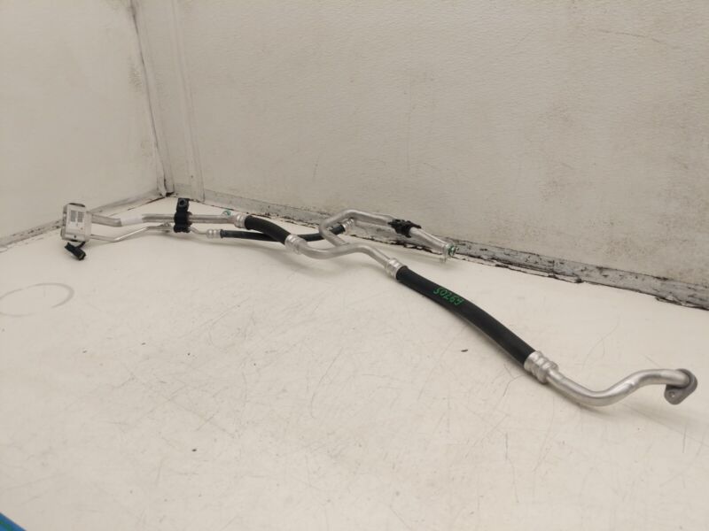 6008481 00 A ⭕12-15 Model S MS TXV Cabin Valve & Solenoid Suction Pipe Line Hose 1028400-00-D