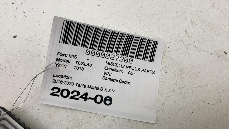 ⭕2016-2020 Tesla Model S 3 X Y Seven-Pin Perpendicular Radar Sensor 11