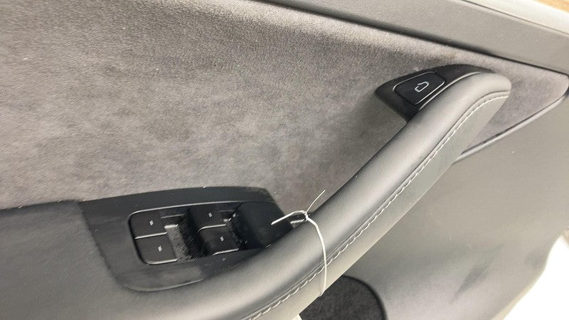 1997294-00-E ⭕ 20-24 Model Y Front Driver Side Door Panel Trim Card Cover Left 1997294-00-E